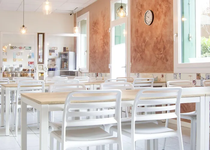 奥斯特洛格拉怕旅舍