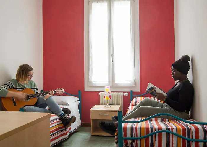 旅馆 奥斯特洛格拉怕旅舍 巴萨诺－德尔格拉帕