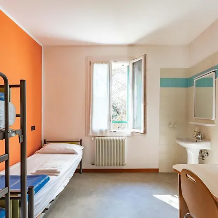 Ostello Bassano Del Grappa Hostel Bassano del Grappa