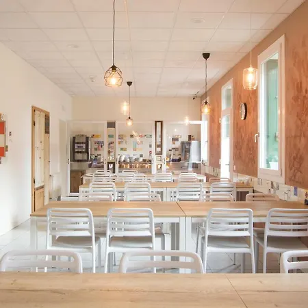 Ostello Bassano Del Grappa Hostel *